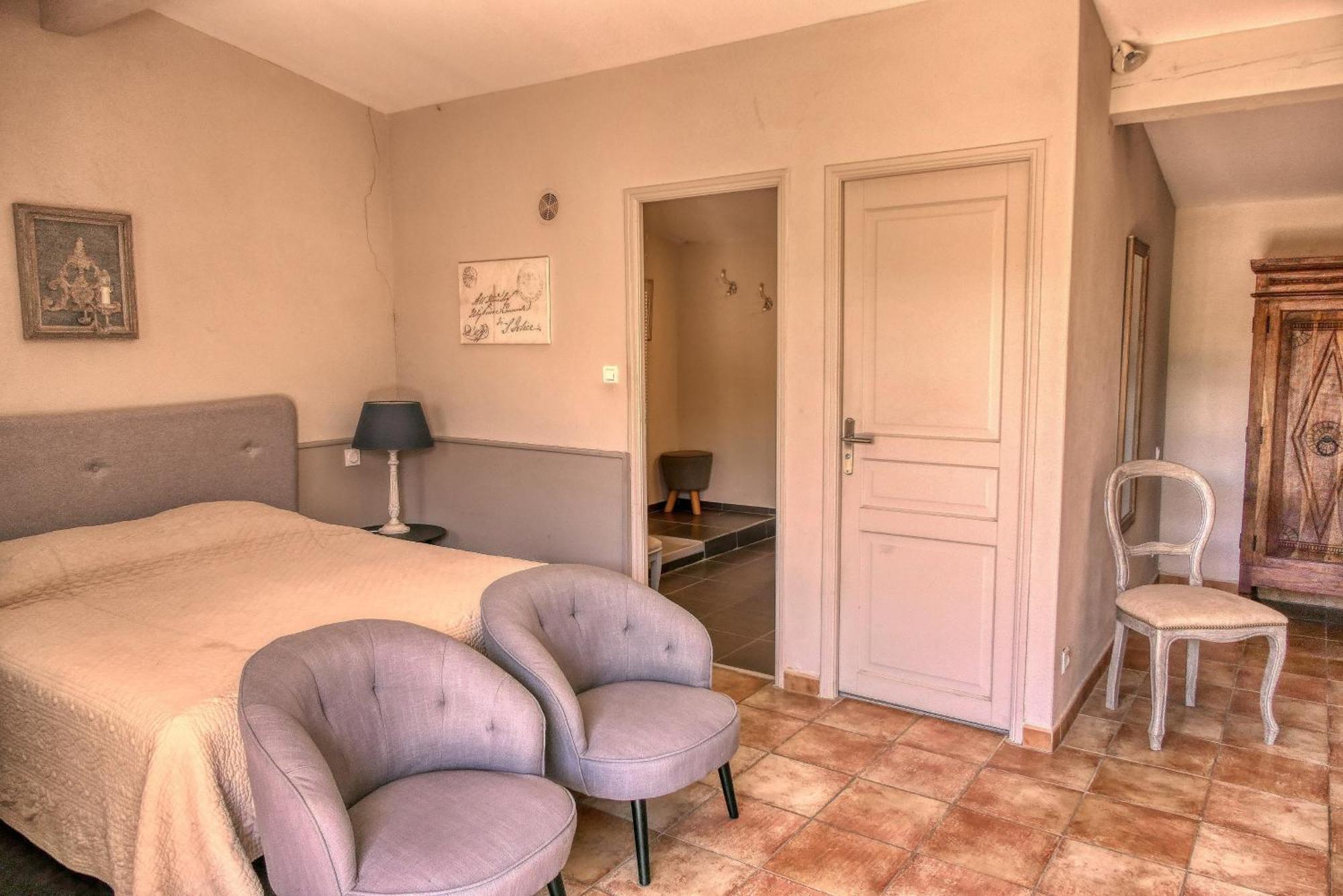 Jade En Provence Hotel Vaison-la-Romaine Bagian luar foto